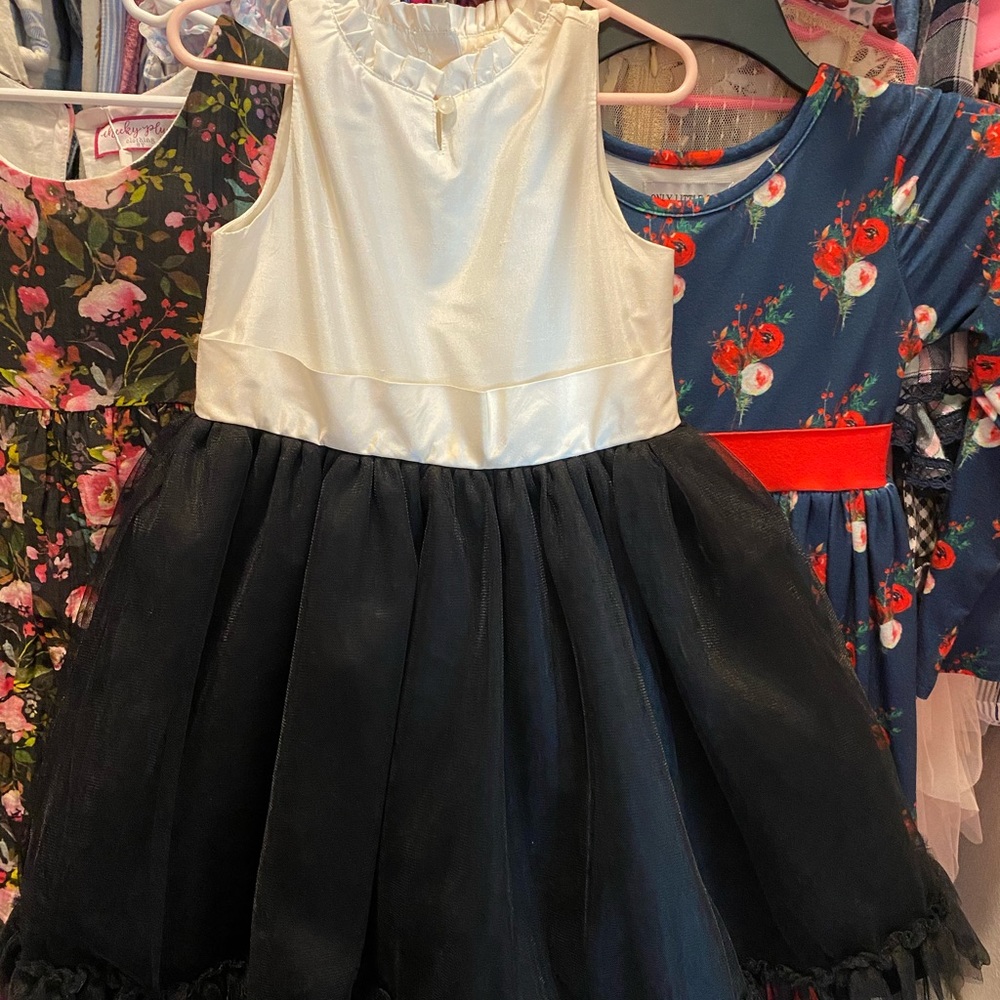 Janie and Jack black and cream dress, size 4